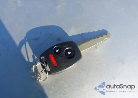 2006 Honda Pilot Ex-L from USA, damaged, VIN 2HKYF18526H512202